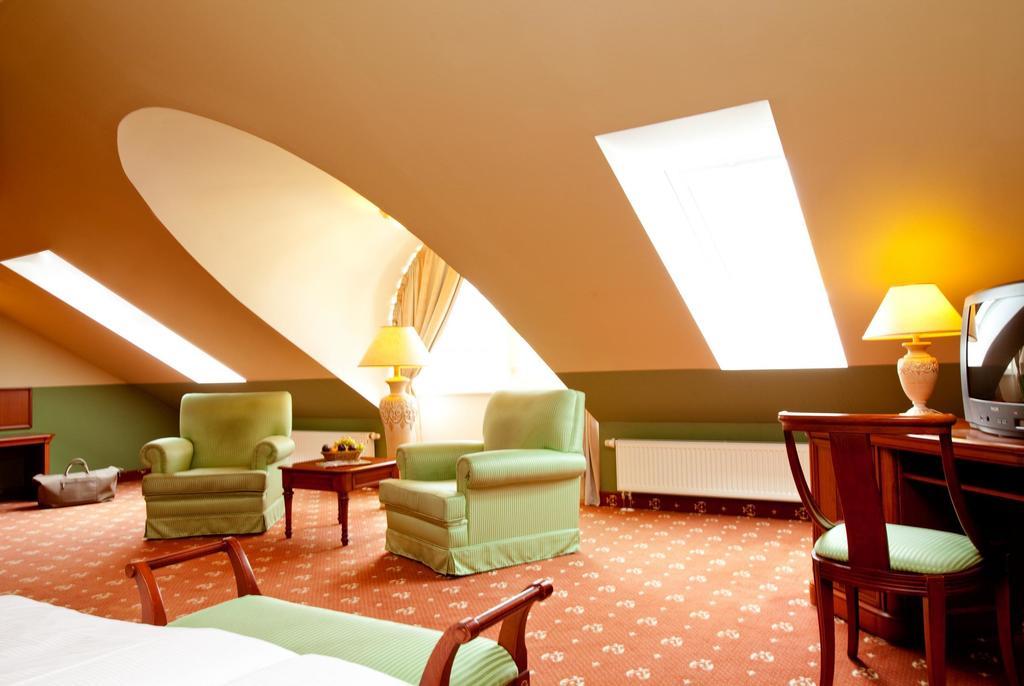 Landhotel Schloss Teschow Teterow Bilik gambar