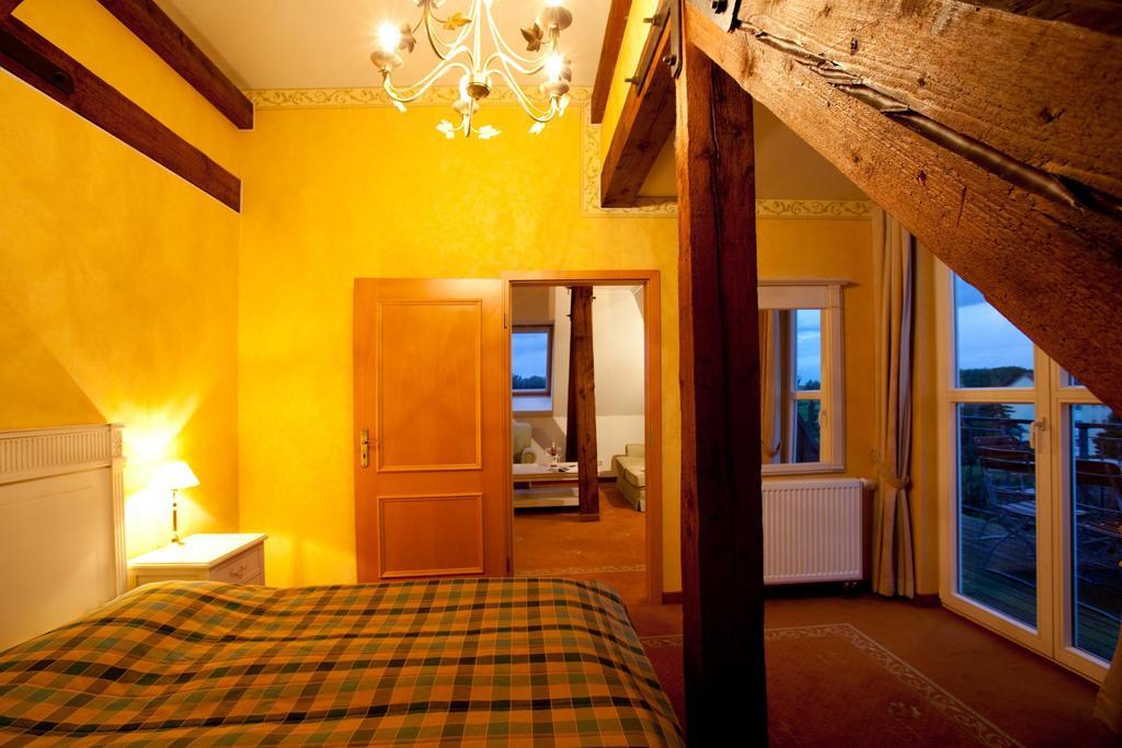 Landhotel Schloss Teschow Teterow Bilik gambar