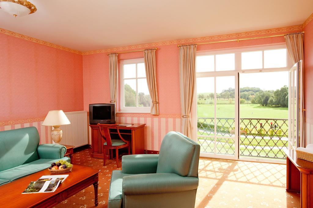 Landhotel Schloss Teschow Teterow Bilik gambar